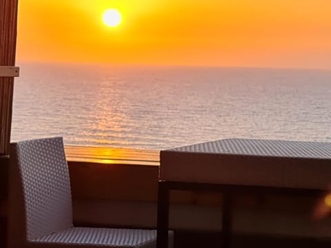 Magic on the sea-suites with a private jacuzzi and a private sea view Copropriété in Netanya