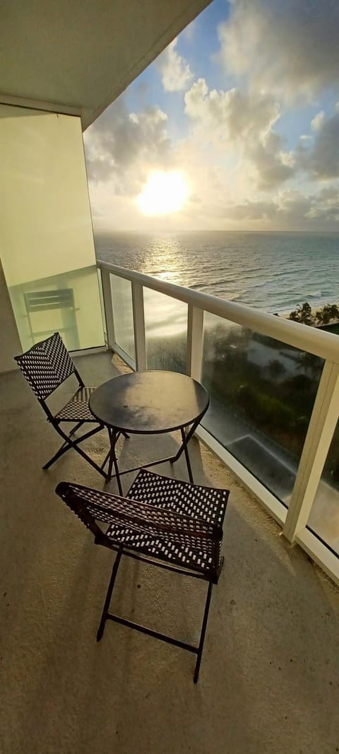 Patio, View (from property/room), Balcony/Terrace, Sea view, Breakfast, Sunrise