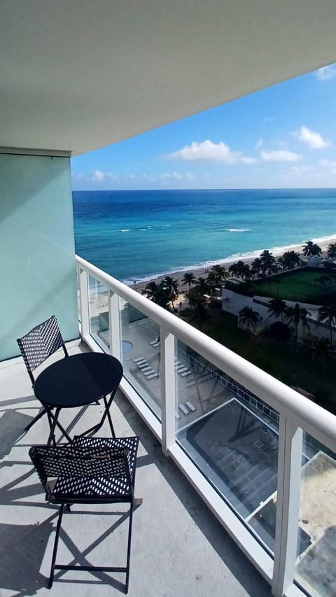 Patio, Day, View (from property/room), Balcony/Terrace, Beach, Sea view