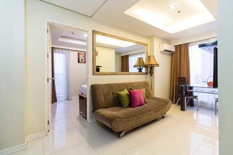 JMM Grand Suites Apartahotel in Manila City
