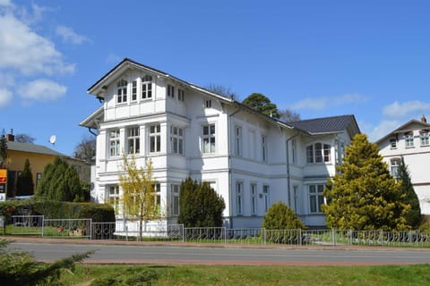 Villa zur See - FeWo 08 Condo in Heringsdorf