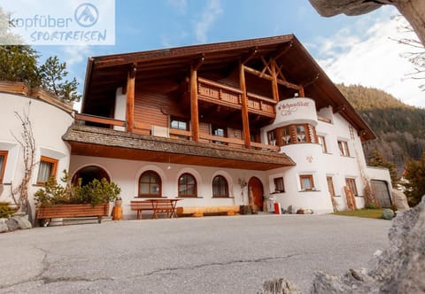 Property building, Day, Natural landscape, Mountain view