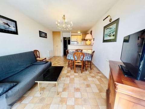 Appartement Quiberon, 3 pièces, 6 personnes - FR-1-478-23 Condominio in Quiberon