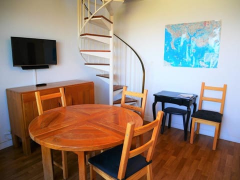 Appartement Quiberon, 2 pièces, 5 personnes - FR-1-478-125 Condo in Quiberon