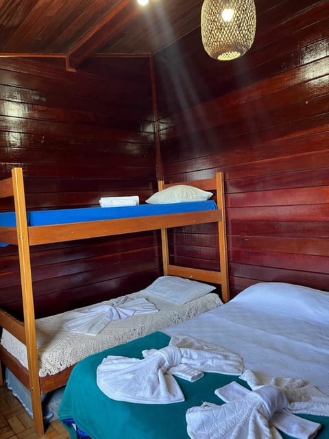 Bed, Photo of the whole room, Bedroom, bunk bed, towels