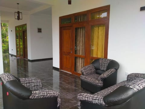 Sigiriya Summer Resort Hotel in Dambulla