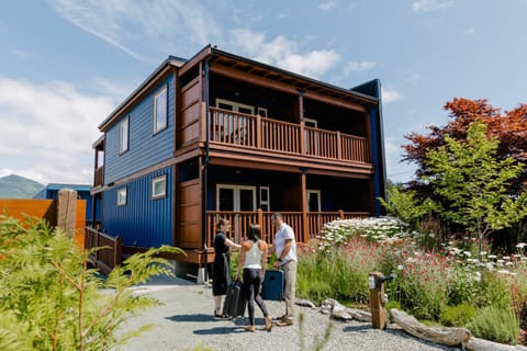 Pluvio restaurant and rooms Hotel in Ucluelet