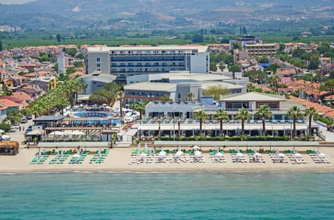 Palm Wings Kusadasi Beach Resort&Spa Hôtel in Aydın Province