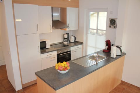 5*Ferienwohnung Seeblick 2 Apartamento in Bad Saarow