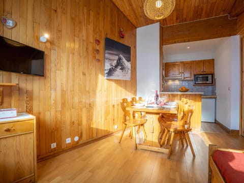 Apartment Le Curling B - Val Claret-21 by Interhome Apartment in Tignes