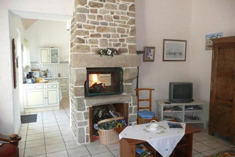 Granite stone house with fireplace, Plouguerneau House in Plouguerneau