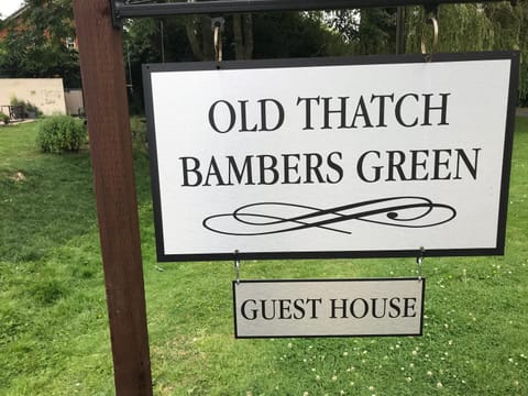 Old Thatch Bambers Green Bed and Breakfast in Uttlesford