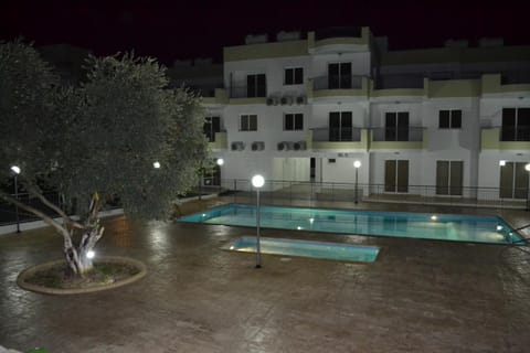 Oceania Bay Village Condominio in Larnaca District