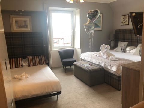 Redcliffe Hotel Hotel in Inverness