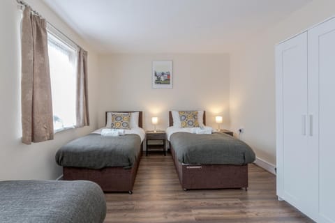 Alphalite Homes Apartamento in Barking