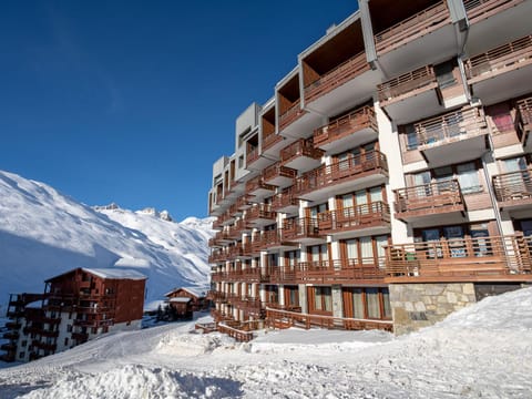 Apartment Le Curling B - Val Claret-9 by Interhome Apartment in Tignes