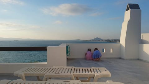 View (from property/room), Balcony/Terrace, sunbed