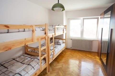bunk bed