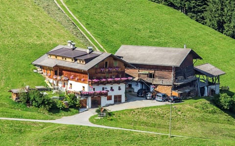 Property building, Bird's eye view