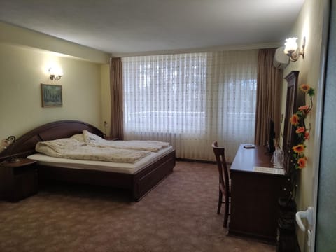 Хотел ЗЛАТНА КОТВА Hotel in Stara Zagora, Bulgaria