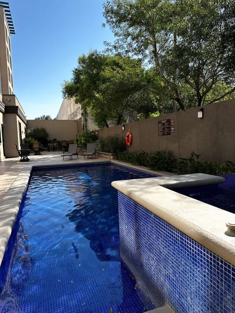 Pool view, Swimming pool