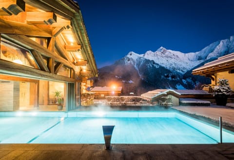 Landmark view, Mountain view, Pool view, Swimming pool