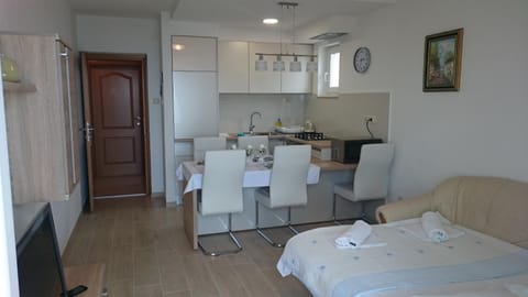 Apartments Irma Eigentumswohnung in Baška Voda