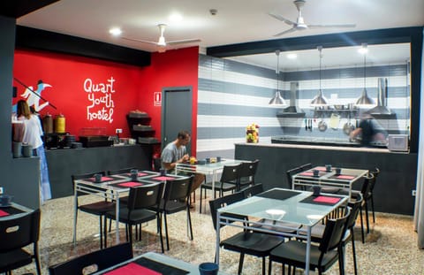 Communal lounge/ TV room, Lounge or bar, Communal kitchen