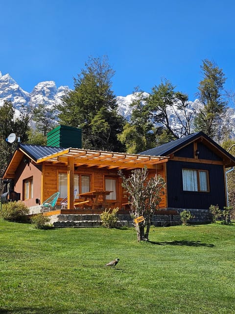 La Yaya - Villa Turismo Natur-Lodge in El Bolsón