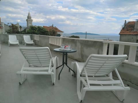 Day, Balcony/Terrace, Sea view, sunbed