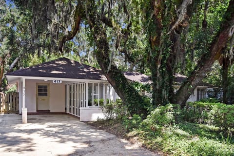 The Pink House House in Saint Simons Island