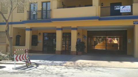 APARTAMENTO SAN PEDRO PLAYA Eigentumswohnung in San Pedro de Alcántara