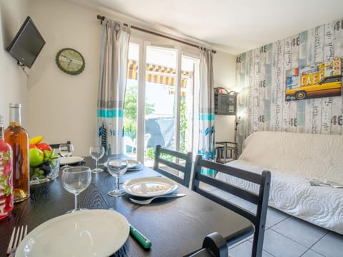 Apartment Les Aigues Marines by Interhome Apartment in La Cadière-d'Azur