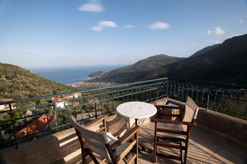 Natural landscape, Balcony/Terrace, Mountain view, Sea view