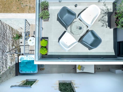 Bird's eye view, Hot Tub, View (from property/room), Balcony/Terrace, Garden view, Inner courtyard view