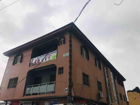 ARO APARTMENTS: (College Road) Condominio in Lagos