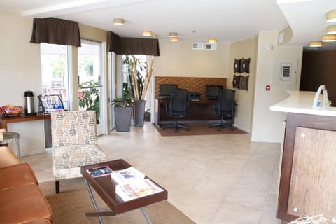 Lobby or reception, On site