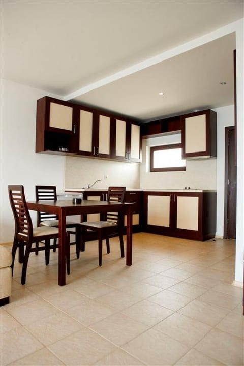 Apartments "Ofir" Apartment hotel in Burgas Province