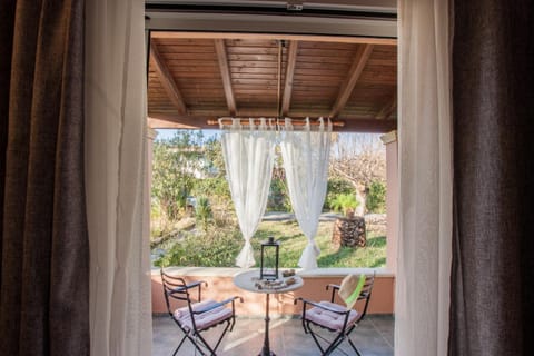 Balcony/Terrace, Seating area, Garden view