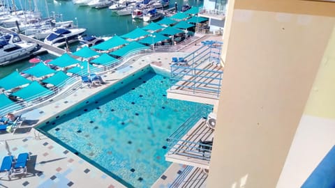 Albufeira Marina Penthouse 1 Condo in Guia