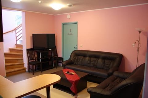 TV and multimedia, Seating area