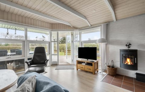 Stunning Home In Hemmet With Wifi House in Hemmet