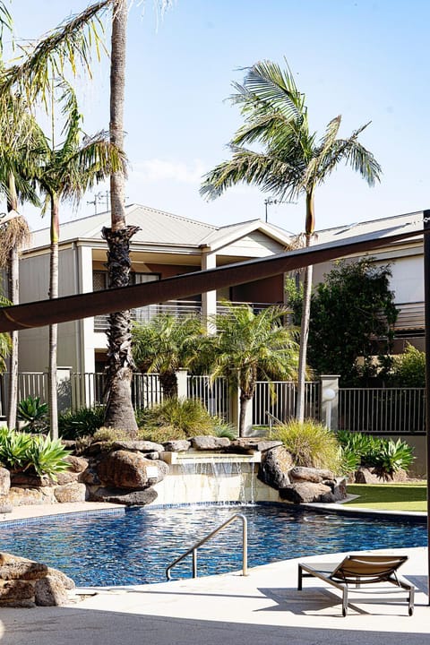 Mulwala Lakeside Apartment Condo in Yarrawonga