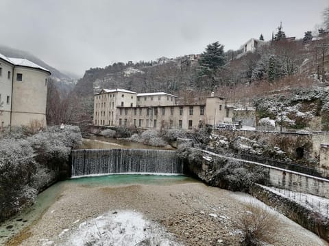 Nearby landmark, Natural landscape, Winter