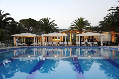 Day, Lounge or bar, Swimming pool