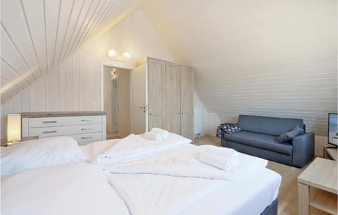 Amazing Home In Ostseeresort Olpenitz With 3 Bedrooms, Wifi And Sauna Casa in Kappeln