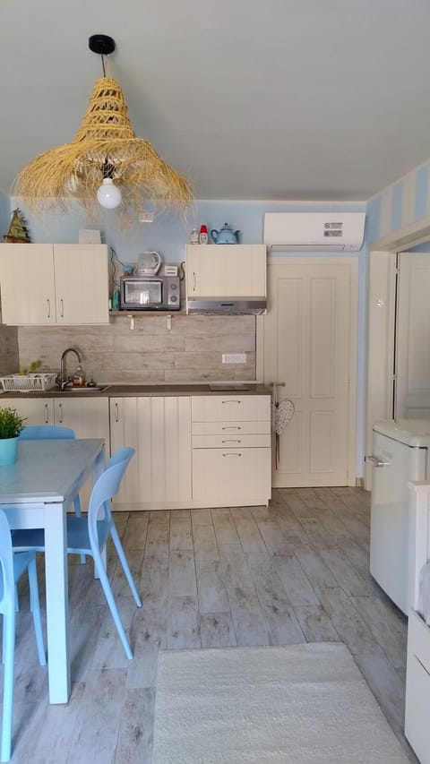 Ca' Azzurra Apartment in Albenga