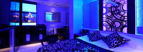 HOTEL W-PARTY-W GROUP HOTELS and RESORTS- Love hotel in Saitama