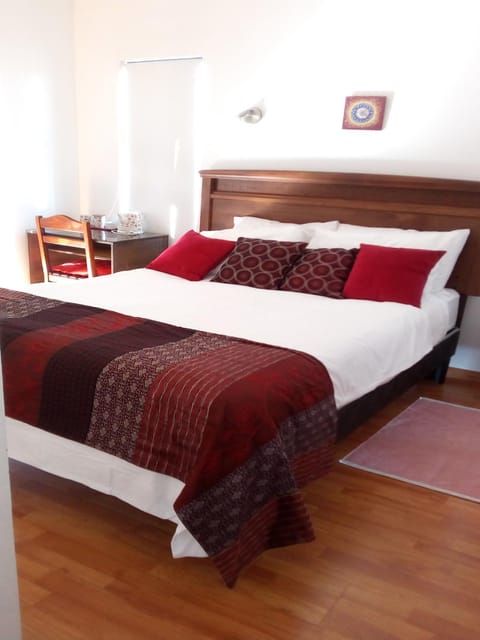 B&B Hostel CasaMoro Bed and Breakfast in Valparaiso