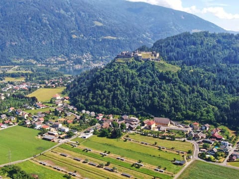 Property building, Neighbourhood, Bird's eye view